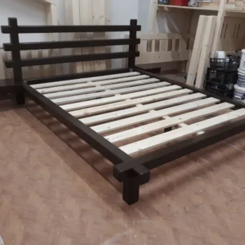 pat din lemn masiv pentru dormitor 160/200 cu noptiere