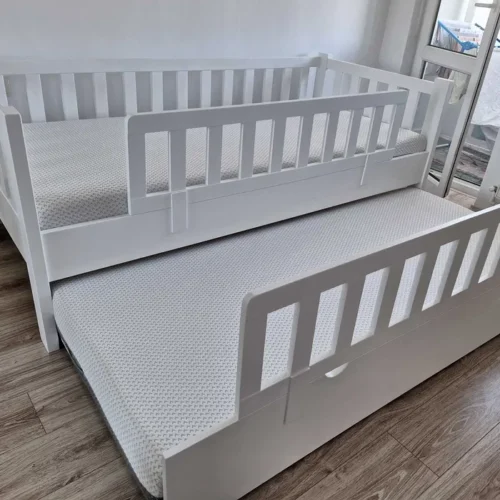 Pat din lemn masiv de o persoana cu sertare depozitare