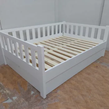 Pat matrimonial din lemn masiv 140x200 cm