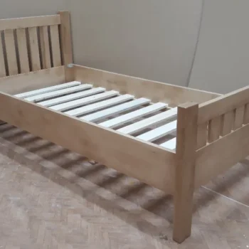 Pat de o persoana din lemn masiv cu locuri de depozitare, pat 200x90cm. Comanda acum!